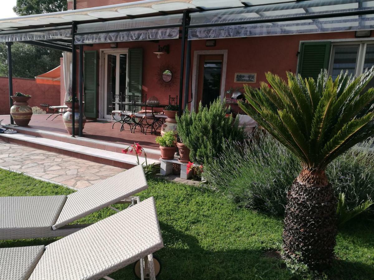 Giusy Bed And Breakfast Marina Di Carrara Ngoại thất bức ảnh